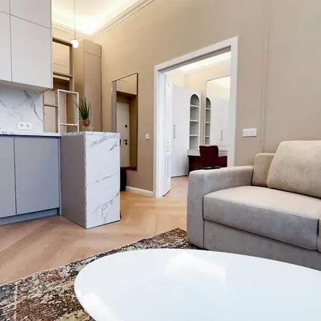 Artemis Apartamento *